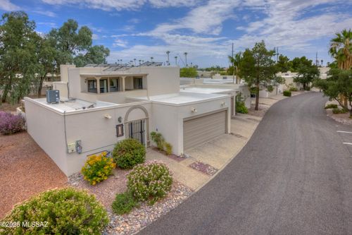 6824 E Camino Del Dorado, Tucson, AZ, 85715-4749 | Card Image