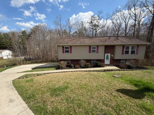 235 Stony Brook Dr, Corbin, KY, 40701-7462 | Card Image
