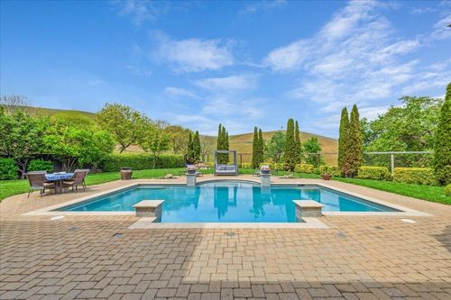 218 Glory Lily Ct, San Ramon, CA, 94582-5811 | Card Image