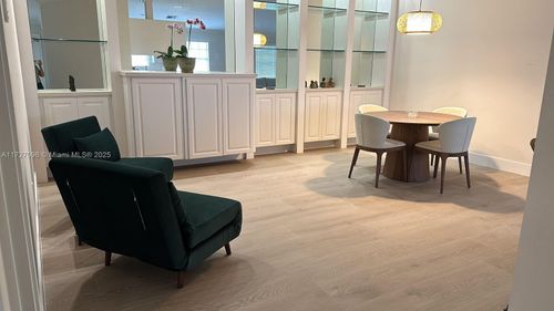 2068 Guadeloupe Dr, Wellington, FL, 33414-6471 | Card Image