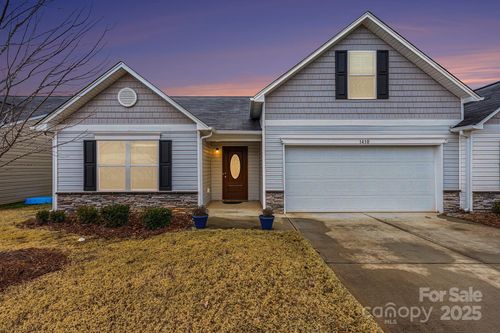 1410 Amberlight Cir, Salisbury, NC, 28144-7403 | Card Image