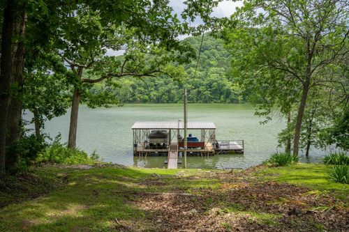 2124 Eaglecrest Rd, Cape Fair, MO, 65624-4236 | Card Image
