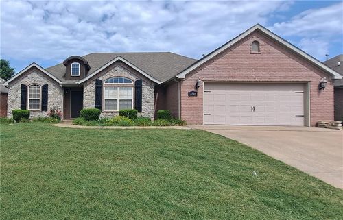 3101 Pine Valley Road, Bentonville, AR, 72713 | Card Image