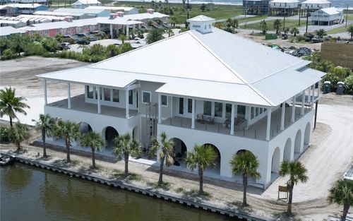 41a-1899 Highway 1, Grand Isle, LA, 70358-9714 | Card Image