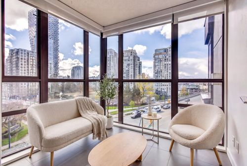 601-1003 Pacific St, Vancouver, BC, V6E4P2 | Card Image