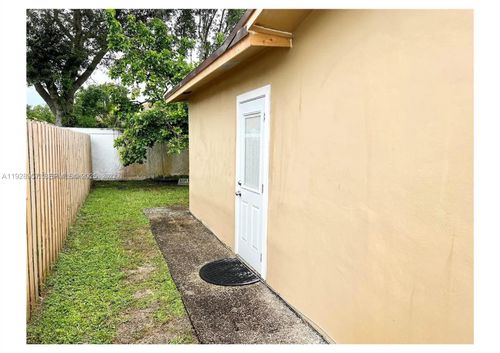 2449-2449 Nw 73rd Ave, Sunrise, FL, 33313-2032 | Card Image