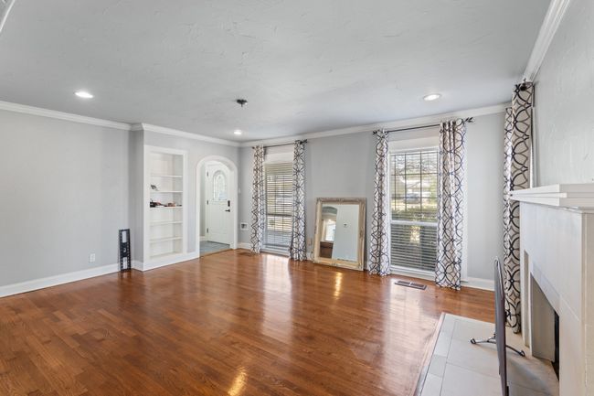 2508 Carnation Ave, House other with 4 bedrooms, 3 bathrooms and null parking in Fort Worth TX | Image 8