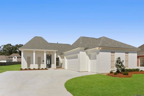 38158 Sweet Briar Dr, Prairieville, LA, 70769-2914 | Card Image