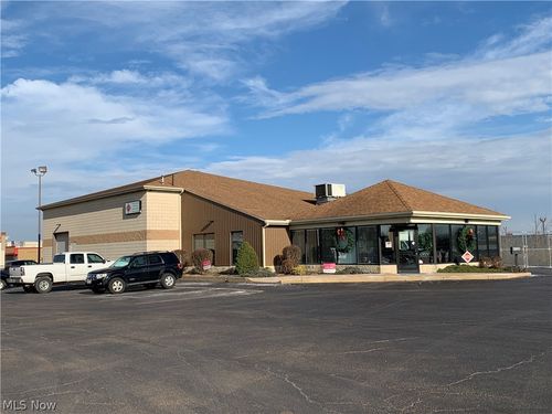 4720 Everhard Rd Nw, Canton, OH, 44718-2423 | Card Image