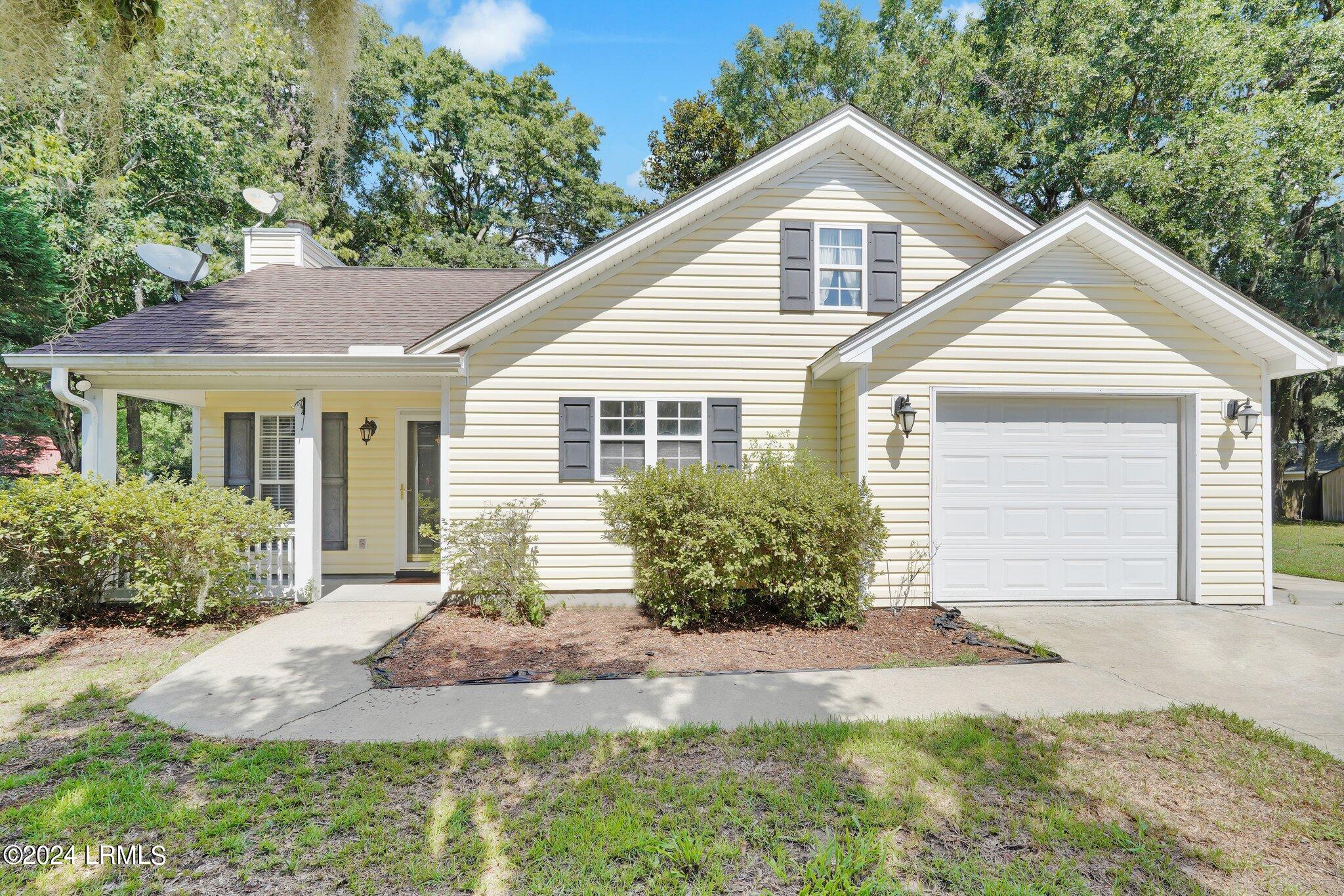 Ardmore Ave, Beaufort, SC 29907