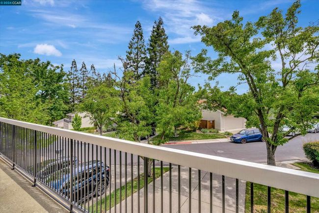 1056 Camino Verde Cir, Townhouse with 3 bedrooms, 4 bathrooms and 2 parking in Walnut Creek CA | Image 28