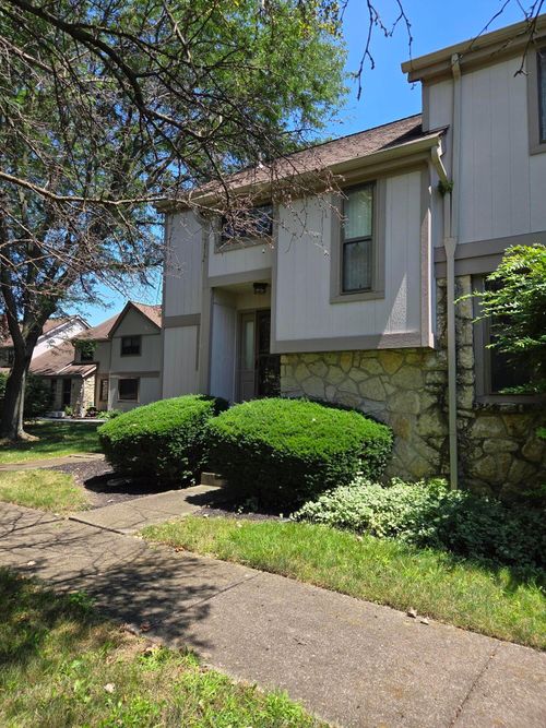 557 Woodingham Pl, Columbus, OH, 43213-5401 | Card Image