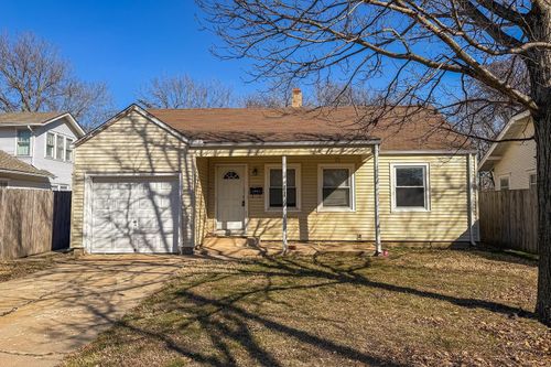 2048 S Main, Wichita, KS, 67213 | Card Image