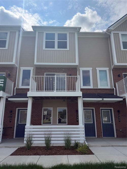 739 Canterbury Lane, Troy, MI, 48085 | Card Image