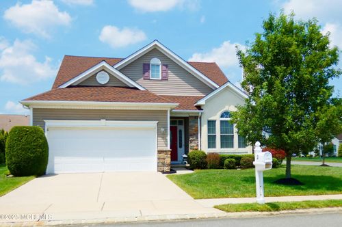 32 Eagleswood Dr, Waretown, NJ, 08758-2688 | Card Image