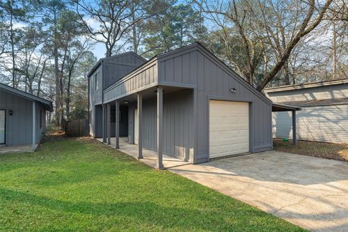 26621 Orchid Ct, Huntsville, TX, 77320 | Card Image