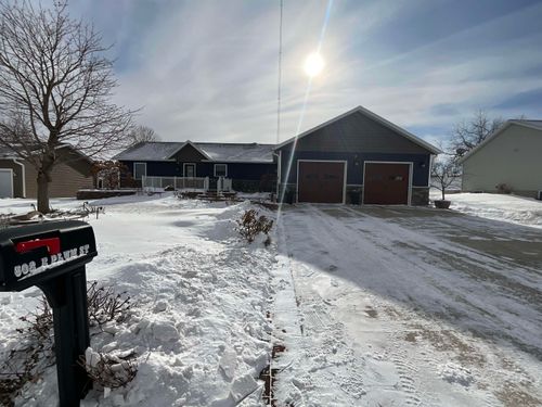 502 E Plum St, West Union, IA, 52175-1374 | Card Image