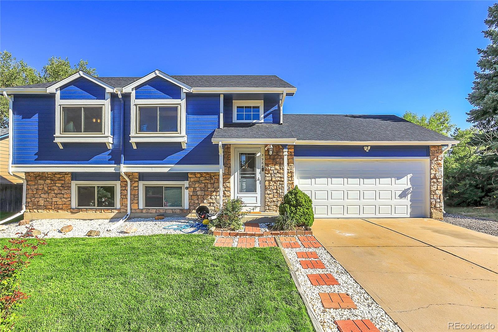 Gibraltar Way, Centennial, CO 80015