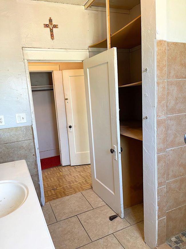 501 E 15 Th St, House other with 2 bedrooms, 1 bathrooms and 2 parking in Big Spring TX | Image 26