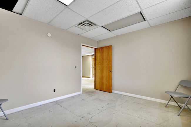 STE-204 - 835 Louisa St, Home with 0 bedrooms, 0 bathrooms and null parking in Lansing MI | Image 6