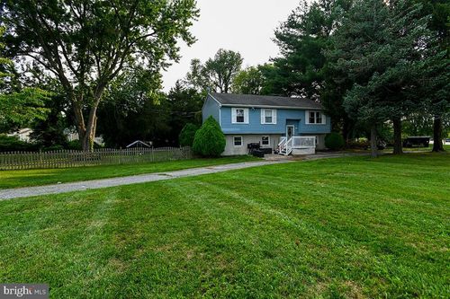 5 Oaklyn Ter, ELMER, NJ, 08318-3834 | Card Image