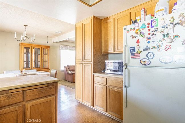 15660 Yates Rd, House other with 3 bedrooms, 2 bathrooms and 2 parking in Victorville CA | Image 23