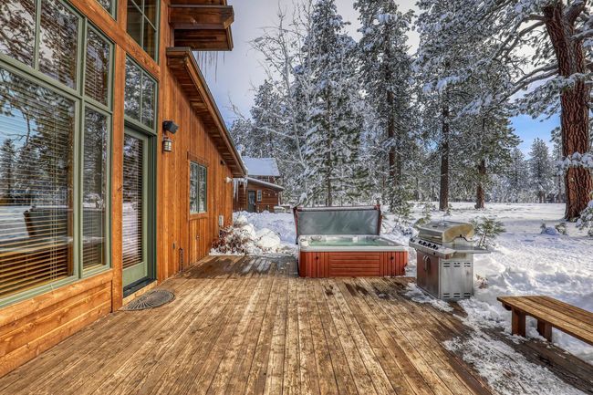 F17-22 - 12463 Lookout Loop, Home with 3 bedrooms, 3 bathrooms and null parking in Truckee CA | Image 22