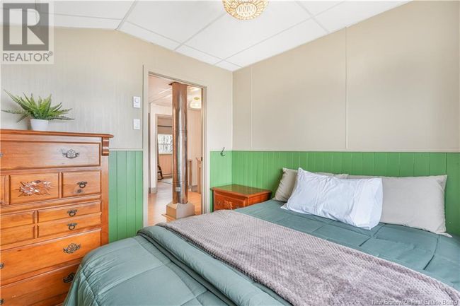 466 Cumberland Point Rd, Home with 4 bedrooms, 2 bathrooms and null parking in Cumberland Bay NB | Image 25