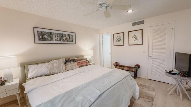 APT-303 - 4090 Tivoli Ct, Condo with 2 bedrooms, 2 bathrooms and null parking in Lake Worth FL | Image 36