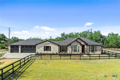 213 Beauchamp Rd, Dripping Springs, TX, 78620-4673 | Card Image
