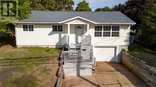 23 Kirkwood Dr, Charlottetown, PE, C1A2T4 | Card Image