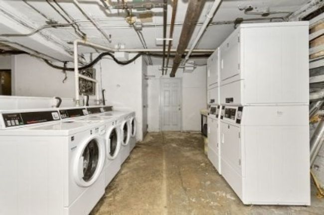 APT-1 - 1258 Commonwealth Ave, Condo with 4 bedrooms, 1 bathrooms and null parking in Boston MA | Image 9