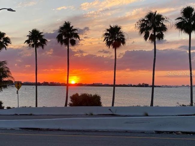 2587 Temple St, House other with 4 bedrooms, 3 bathrooms and null parking in SARASOTA FL | Image 57