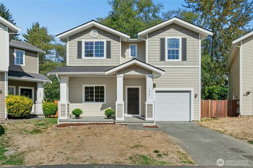 1217 143rd St Sw, Lynnwood, WA, 98087-6020 | Card Image