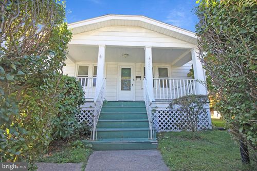 404 Engle Ave, Burlington, NJ, 08016-1416 | Card Image