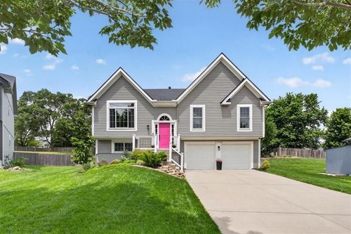 21310 W 120th Ter, Olathe, KS, 66061-5683 | Card Image