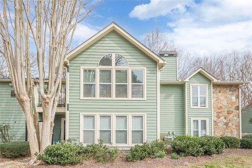3205 Canyon Point Cir, Roswell, GA, 30076-5109 | Card Image