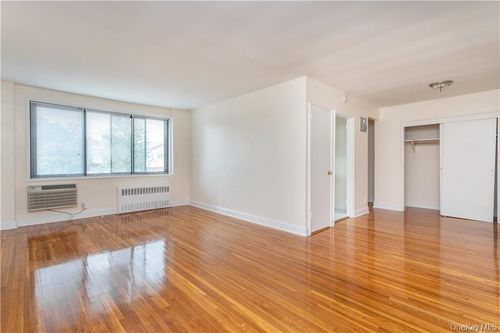 apt-3l-411 Bronx River Rd, Yonkers, NY, 10704-3426 | Card Image