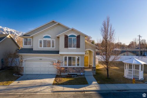 1952 E Meadow Downs Way, Salt Lake City, UT, 84121-3034 | Card Image