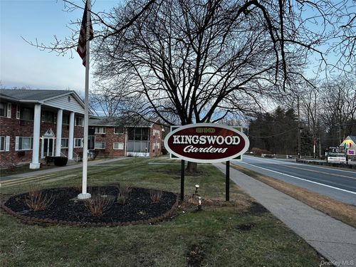 apt-113-810 Blooming Grove Tpke, New Windsor, NY, 12553-8157 | Card Image