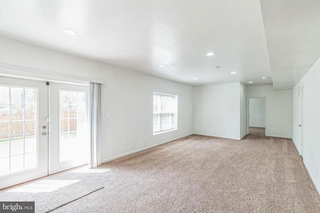 8103 Levi Ct, House other with 5 bedrooms, 4 bathrooms and null parking in Manassas VA | Image 24