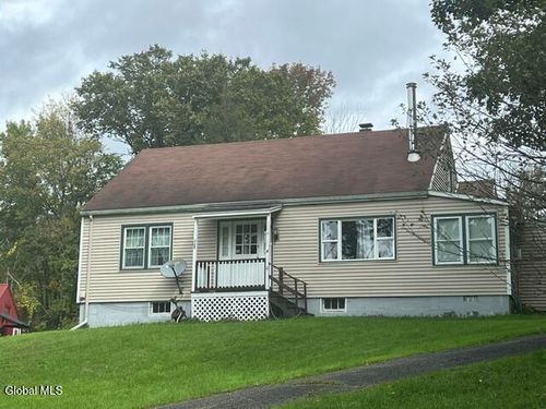 43 Frisbee St, East Chatham, NY, 12060-3200 | Card Image