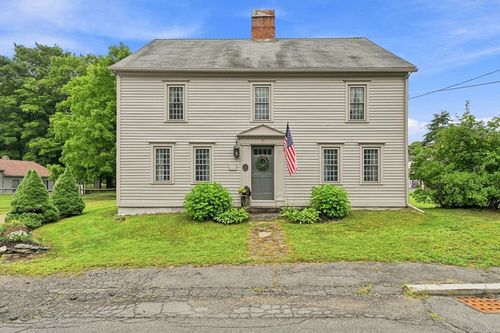 17 Main St, Wales, MA, 01081-9777 | Card Image