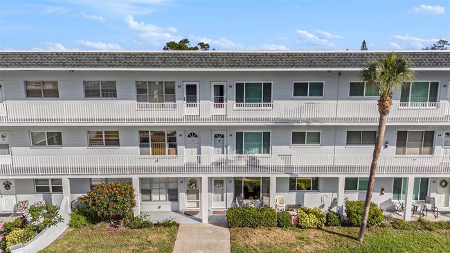 APT-66 - 2002 Australia Way E, Condo with 2 bedrooms, 2 bathrooms and null parking in CLEARWATER FL | Image 17
