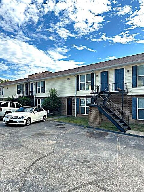 2075 Clingan Dr Nw, Cleveland, TN, 37311-1136 | Card Image