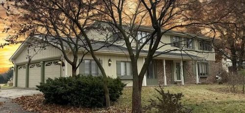 10859 Bunker Dr, Demotte, IN, 46310 | Card Image