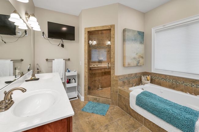 4 Mountain Ridge Rd, House other with 4 bedrooms, 5 bathrooms and null parking in Meredith NH | Image 55