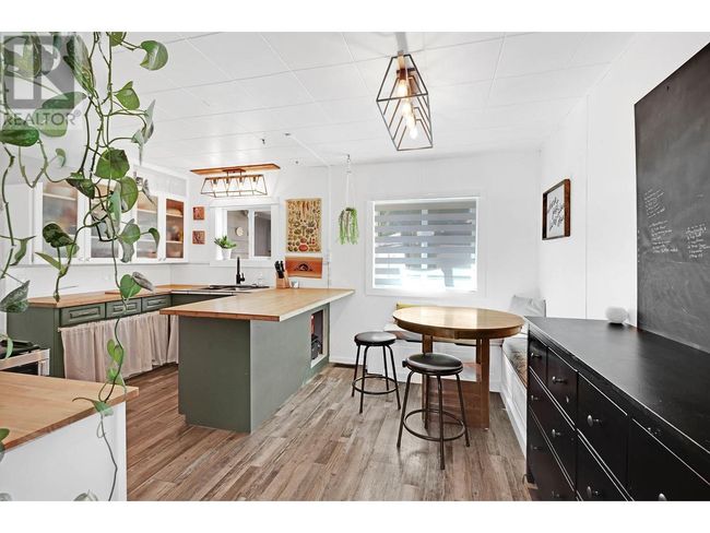 2820 Westsyde Rd, House other with 3 bedrooms, 2 bathrooms and null parking in Kamloops BC | Image 12