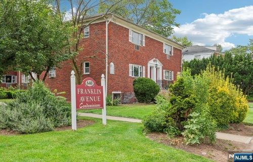 640 Franklin Ave, Nutley, NJ, 07110-1269 | Card Image