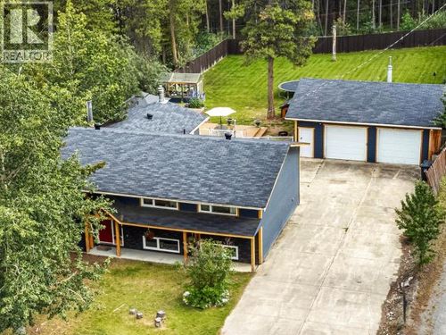 8 11th Ave, Whitehorse, YT, Y1A4H6 | Card Image